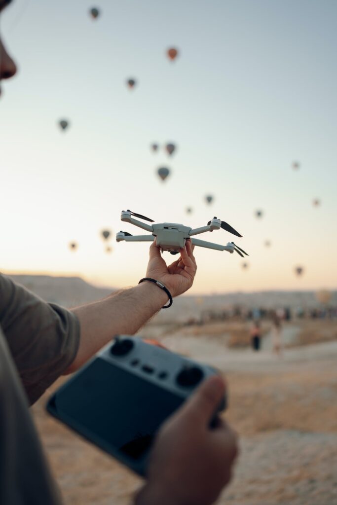 Los drones y la inteligencia artificial (IA) Los drones y la inteligencia artificial (IA)